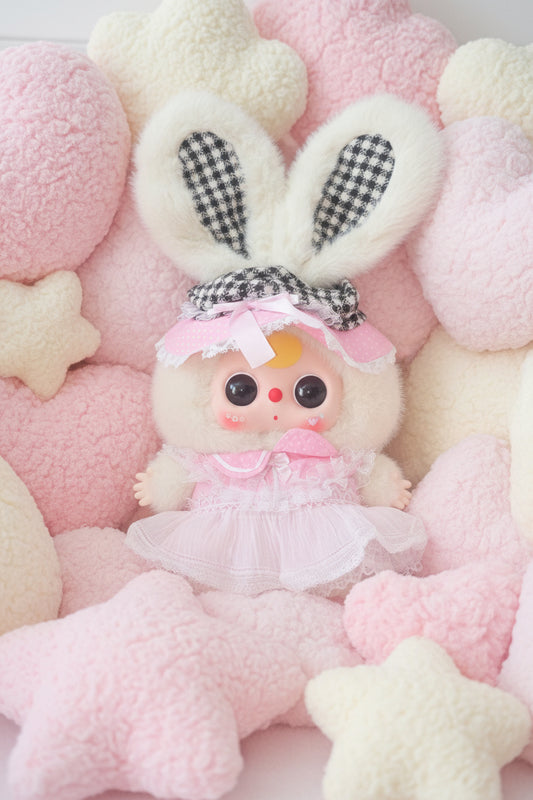 Plushie fra Baby Three Serien